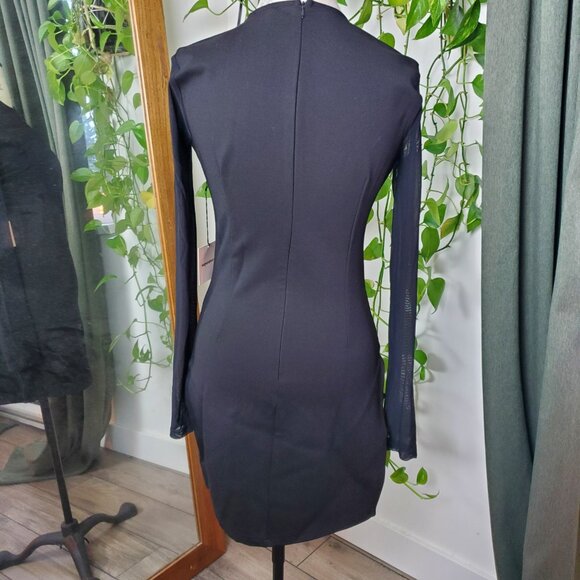 SUPERDOWN | Bodycon Nia Side Slit Mini Mesh Long Sleeves Black Dress (Size L) - Picture 3 of 11